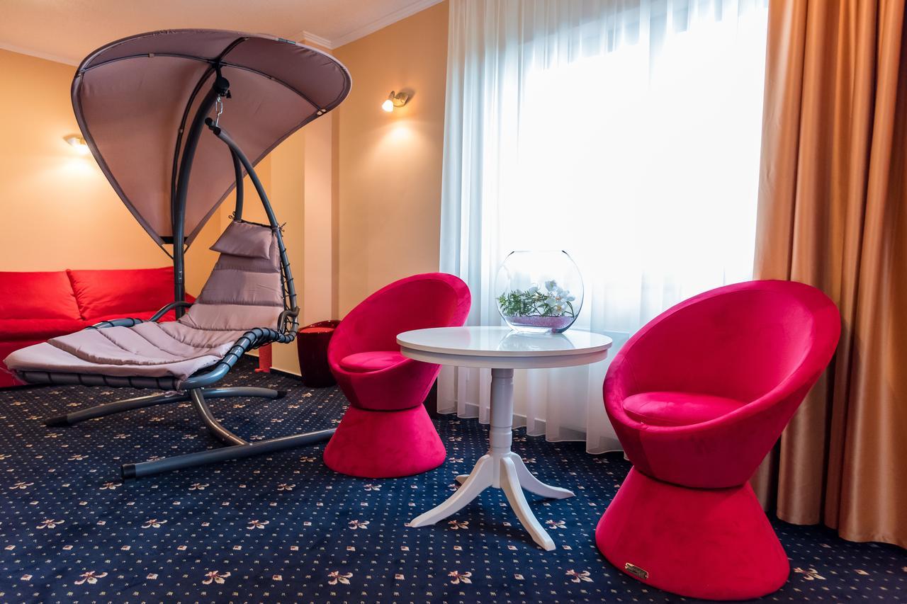Monte Carlo Reghin Hotel Екстериор снимка