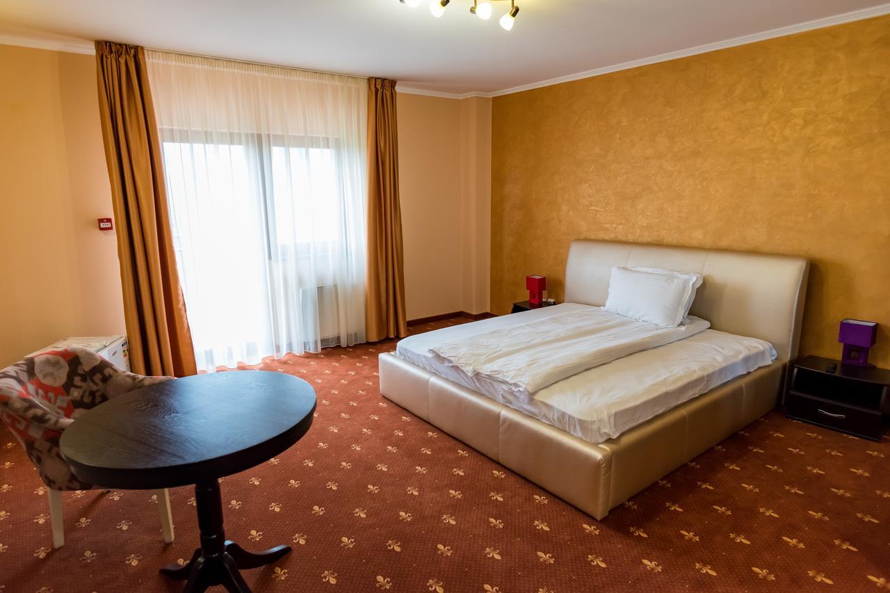 Monte Carlo Reghin Hotel Екстериор снимка