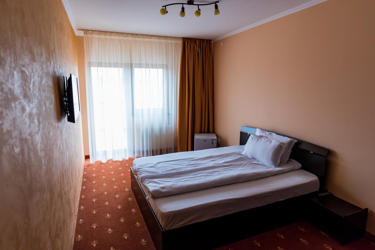 Monte Carlo Reghin Hotel Екстериор снимка